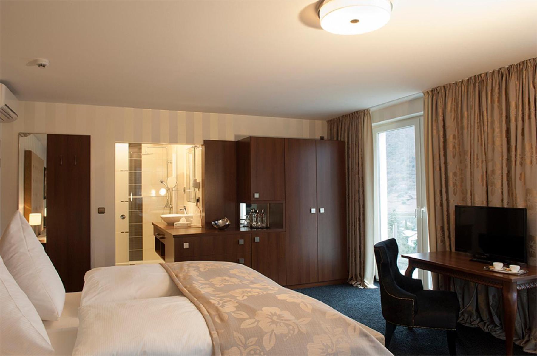 Moselstern Parkhotel Kraehennest Hotel 4*