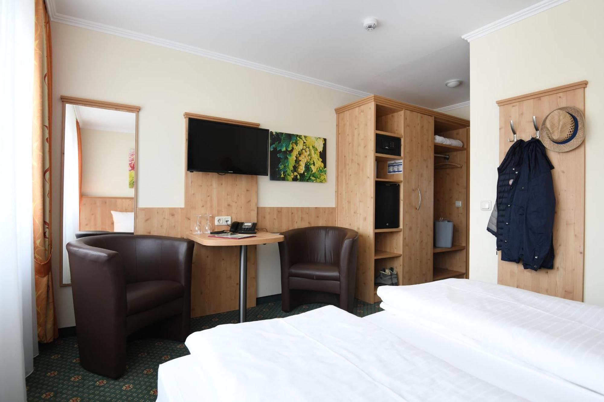 Hotel Moselstern Parkhotel Kraehennest Löf